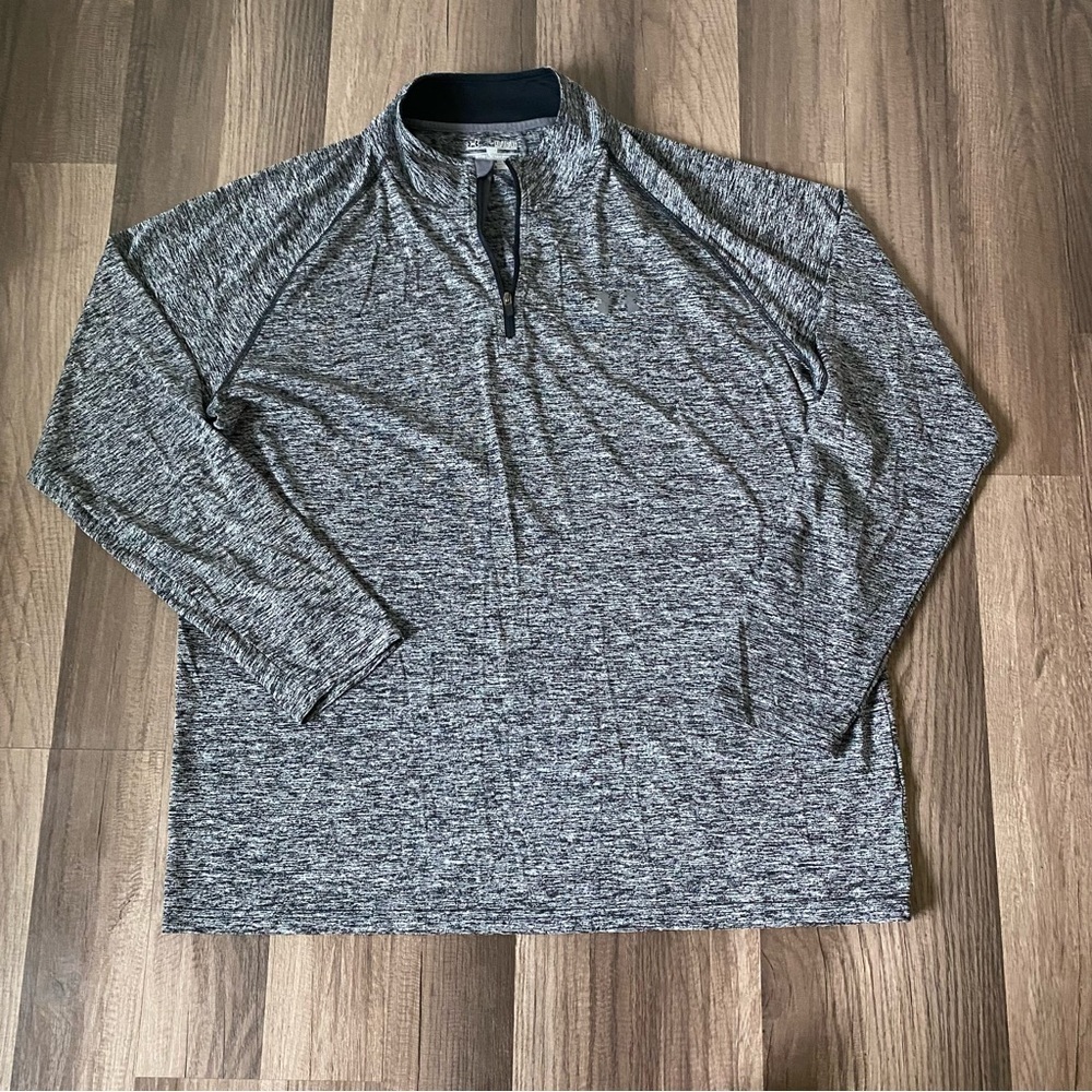 Under amour men sweater shirt size XL